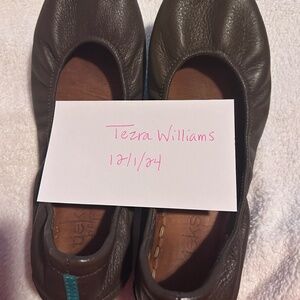 Chocolate Brown Tieks